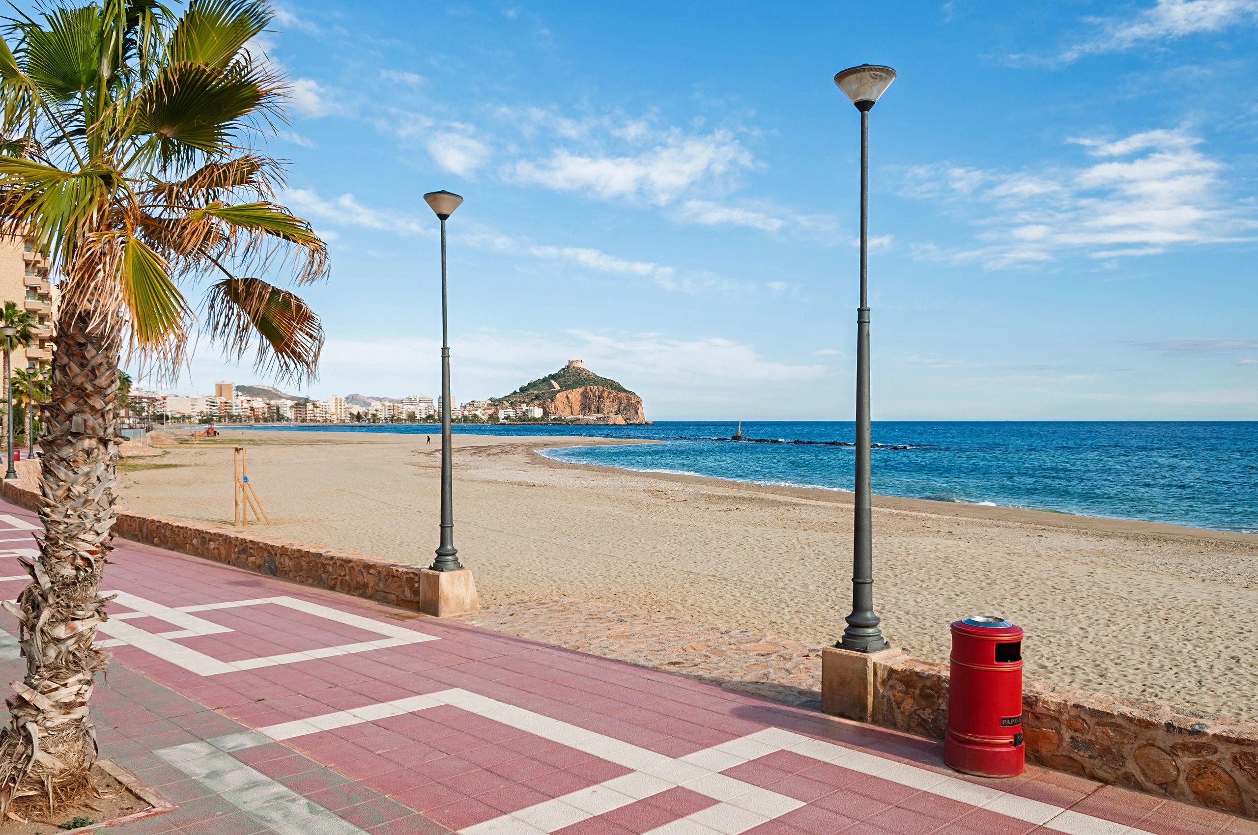 Sunny coastal promenade suitable for mobility scooter access